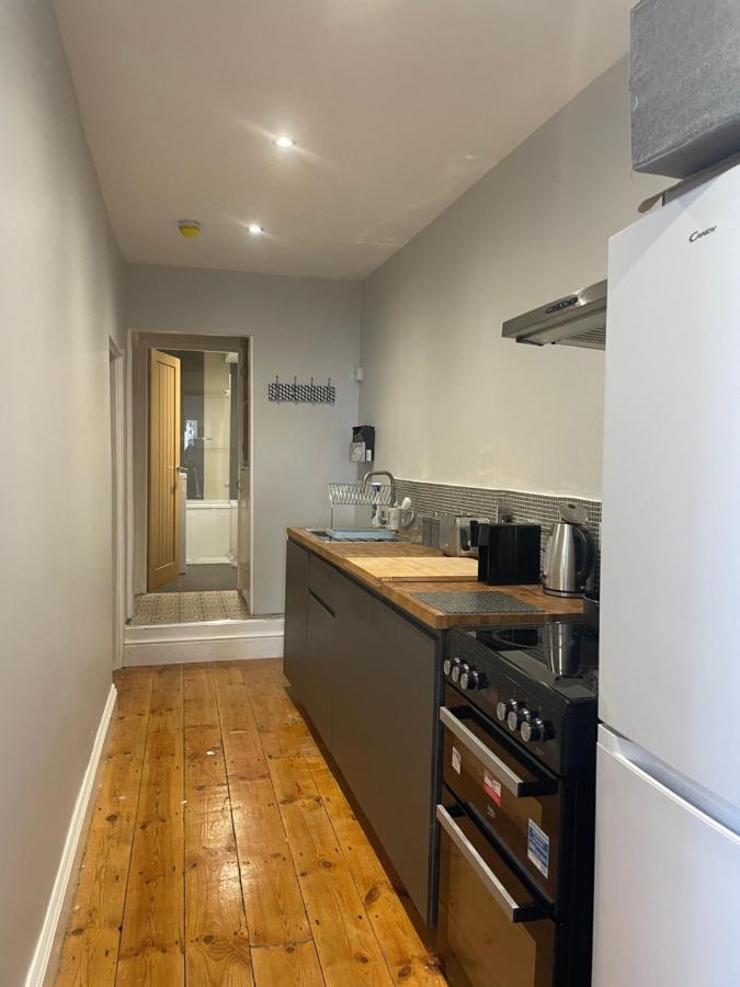 Great 2 Bedroom Flat プリマス エクステリア 写真
